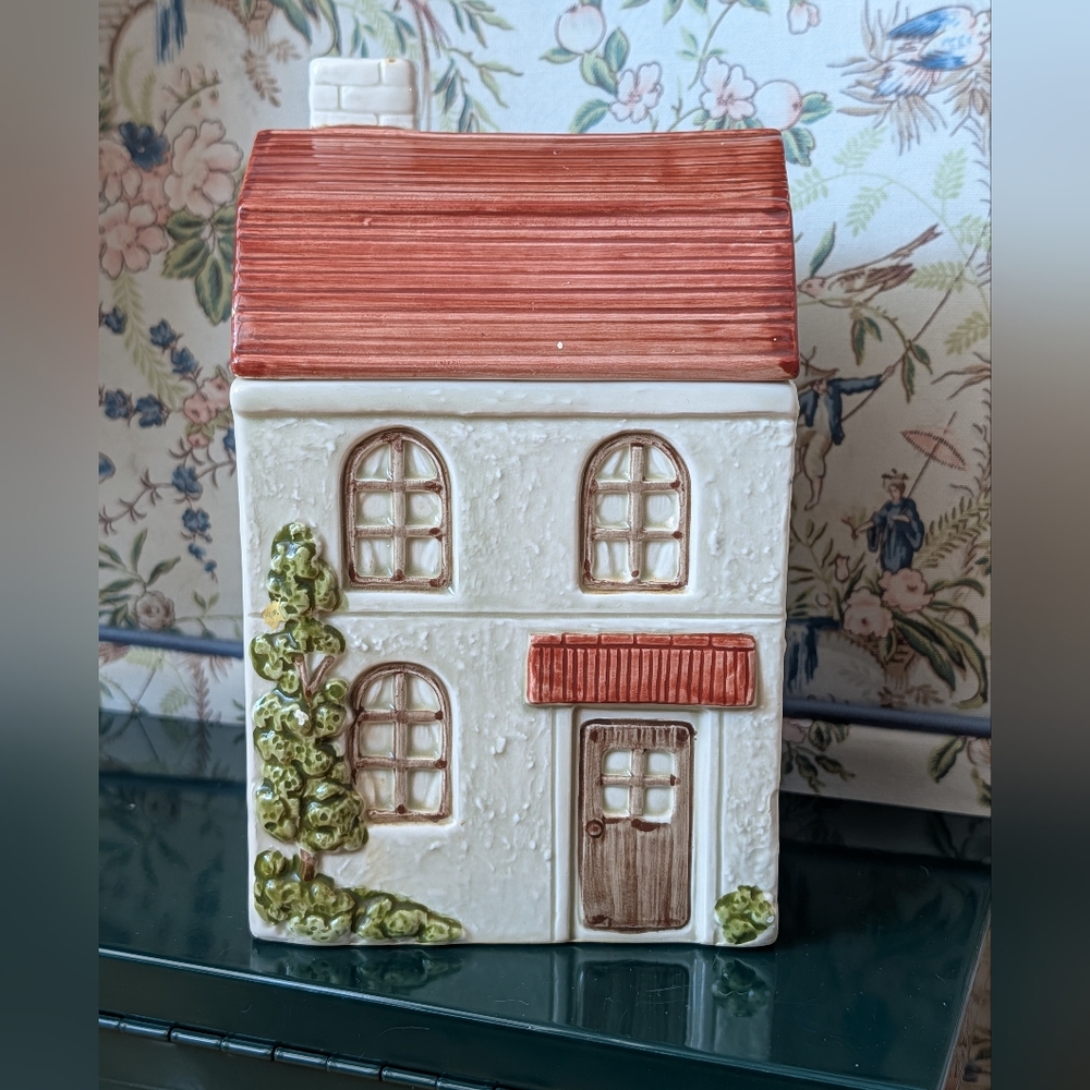 Otagiri House Cannister